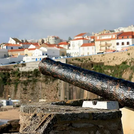 Elegant House In Ericeira's Center Vakantiehuis Ericeira